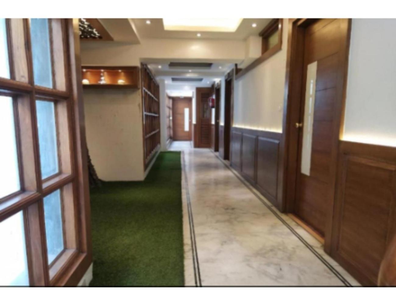 Hotel Horizon Near Picture Palace Bus Stand, موسوري المظهر الخارجي الصورة