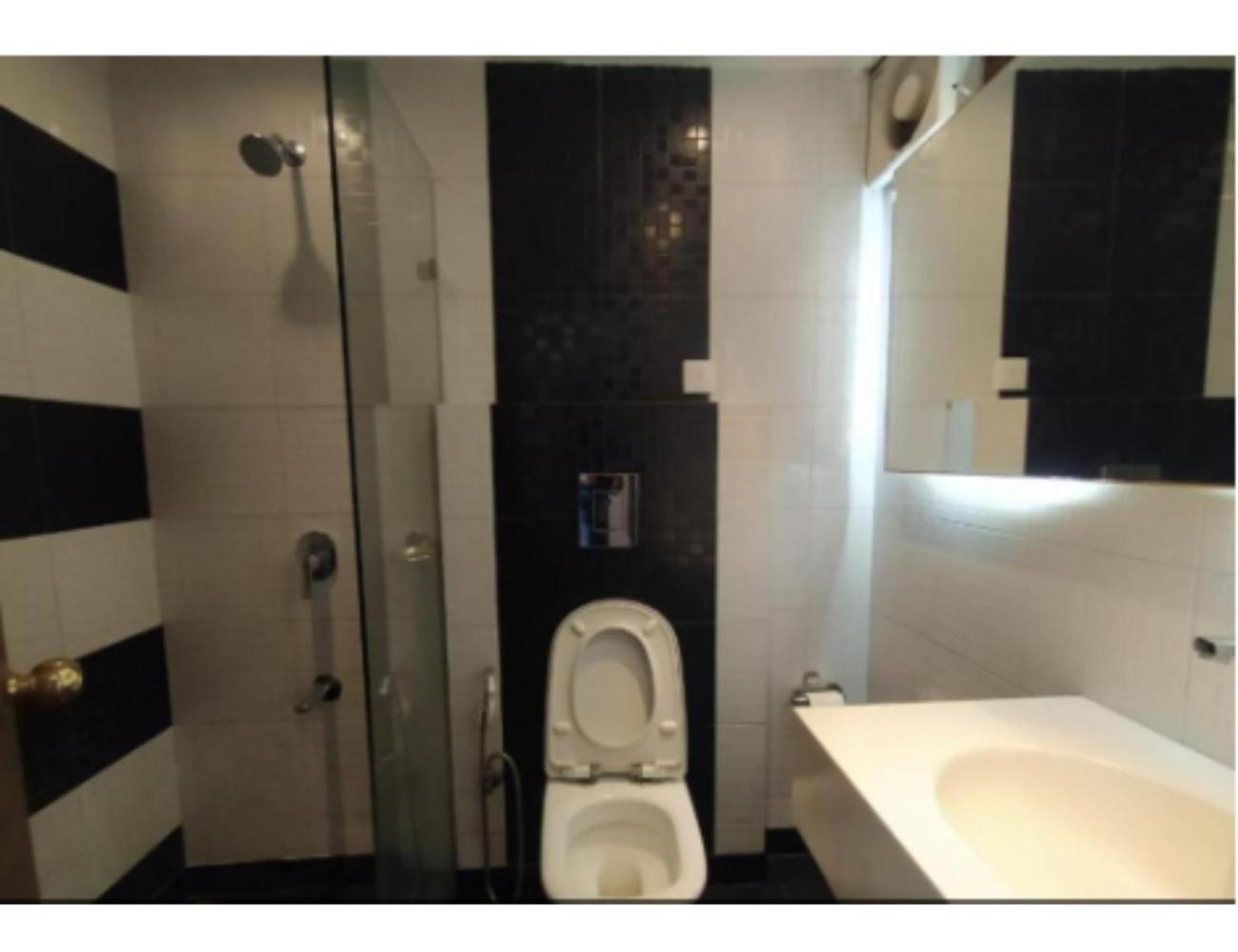 Hotel Horizon Near Picture Palace Bus Stand, موسوري المظهر الخارجي الصورة